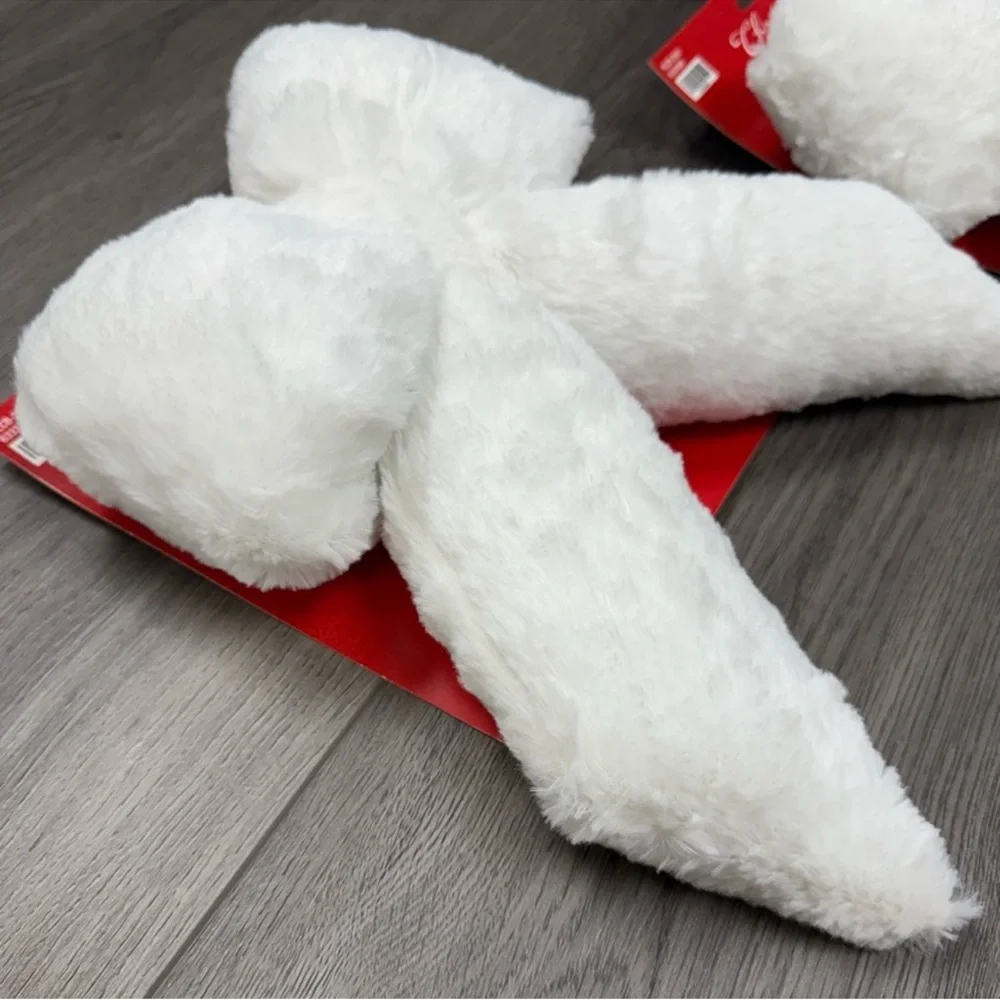 New! Set of 2 White Plush Dimensional Christmas Holiday Bows